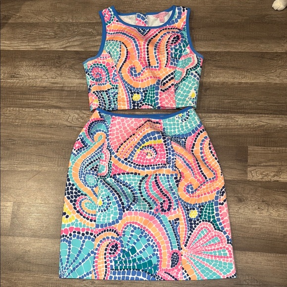 Lilly Pulitzer Dresses & Skirts - Lilly Pulitzer Women’s S. Kennedy Skirt & Crop Top Tile Wave. RARE BEAUTY!